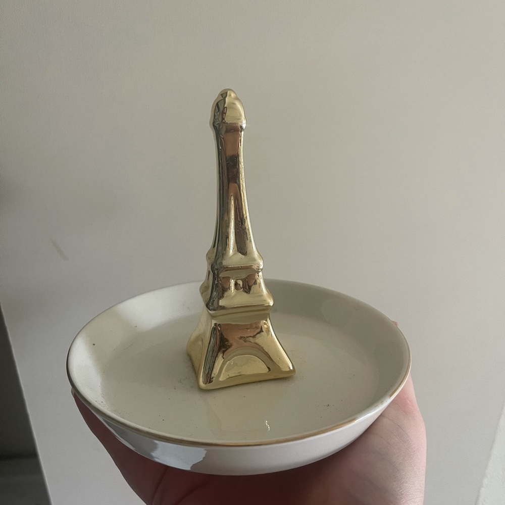 Jewelry holder